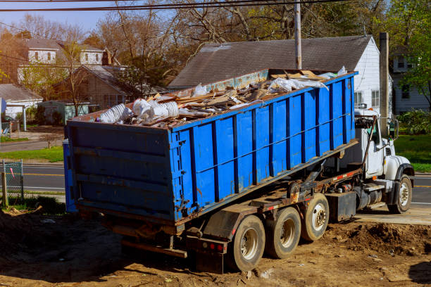 Best Yard Waste Removal  in Merriam, KS